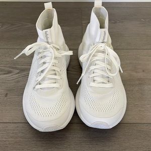 Lululemon Chargefeel Womens Mid Workout Shoe